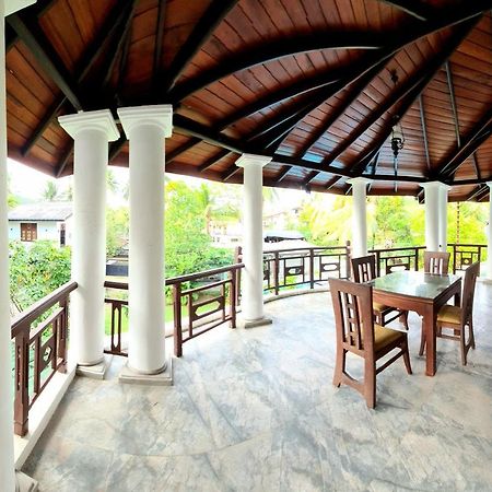 Golden Relax Villa With Pool, Restaurant & European Service Eramudugaha Extérieur photo